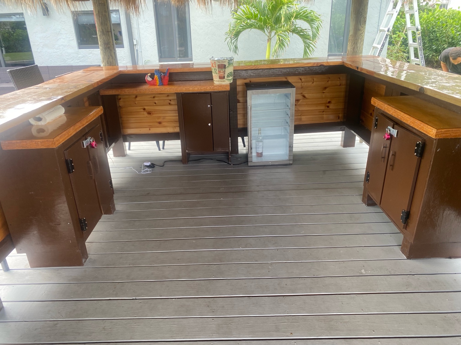 Tropical Tiki Huts project photo 11