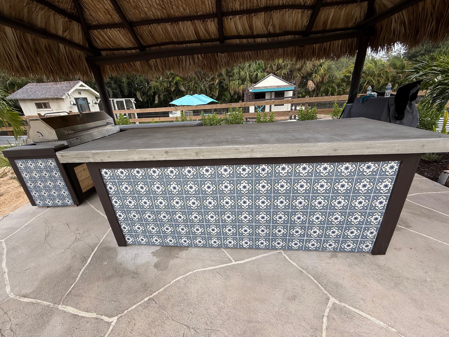 Tropical Tiki Huts project photo 10
