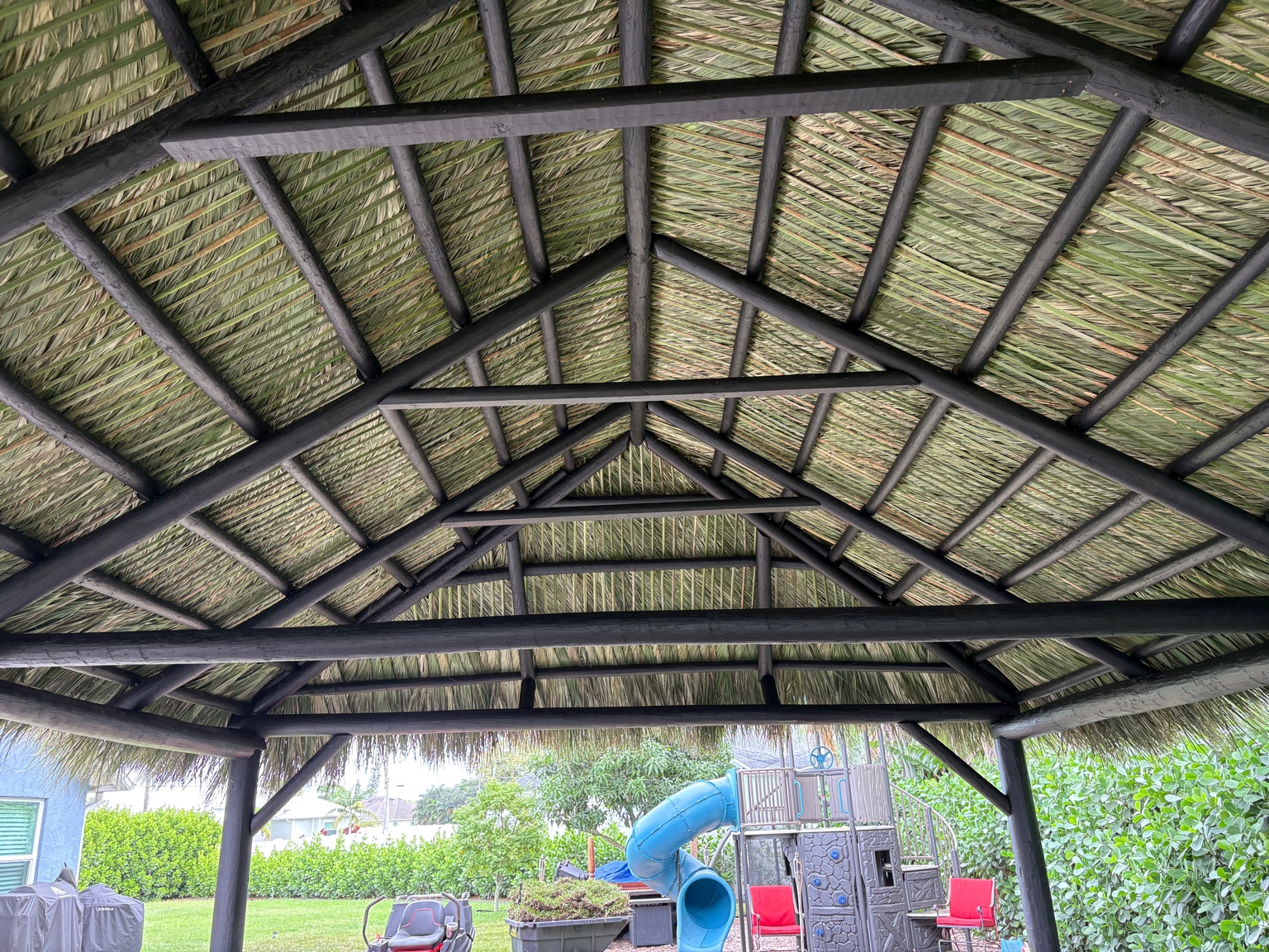 Tropical Tiki Huts project photo 15